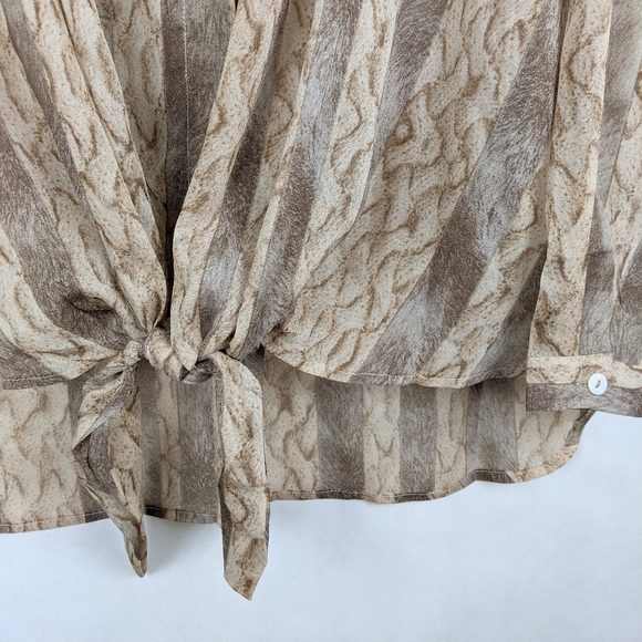 Anthropologie Entro Knot Front High-low Button-up - Picture 4 of 7